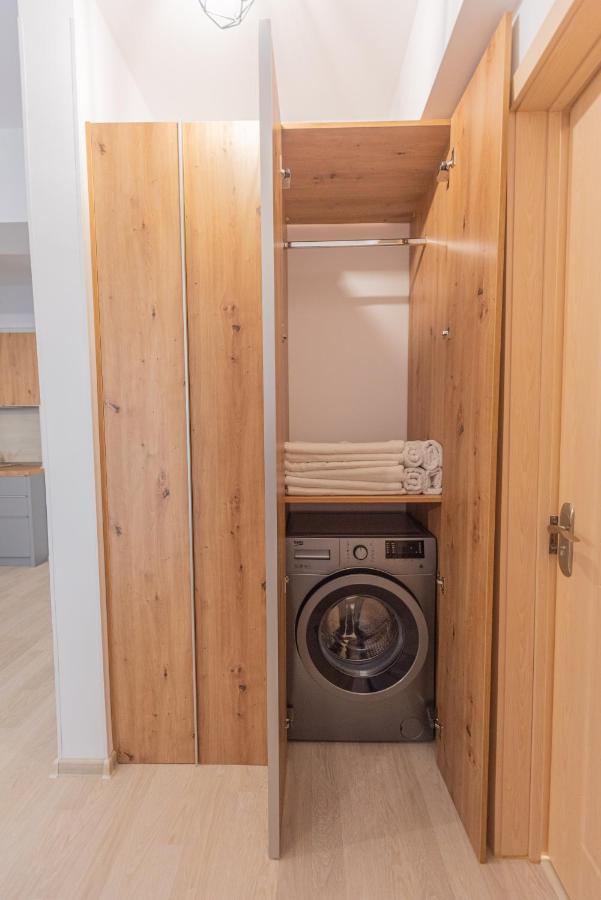 Mamaia Moonlight Apartment מראה חיצוני תמונה